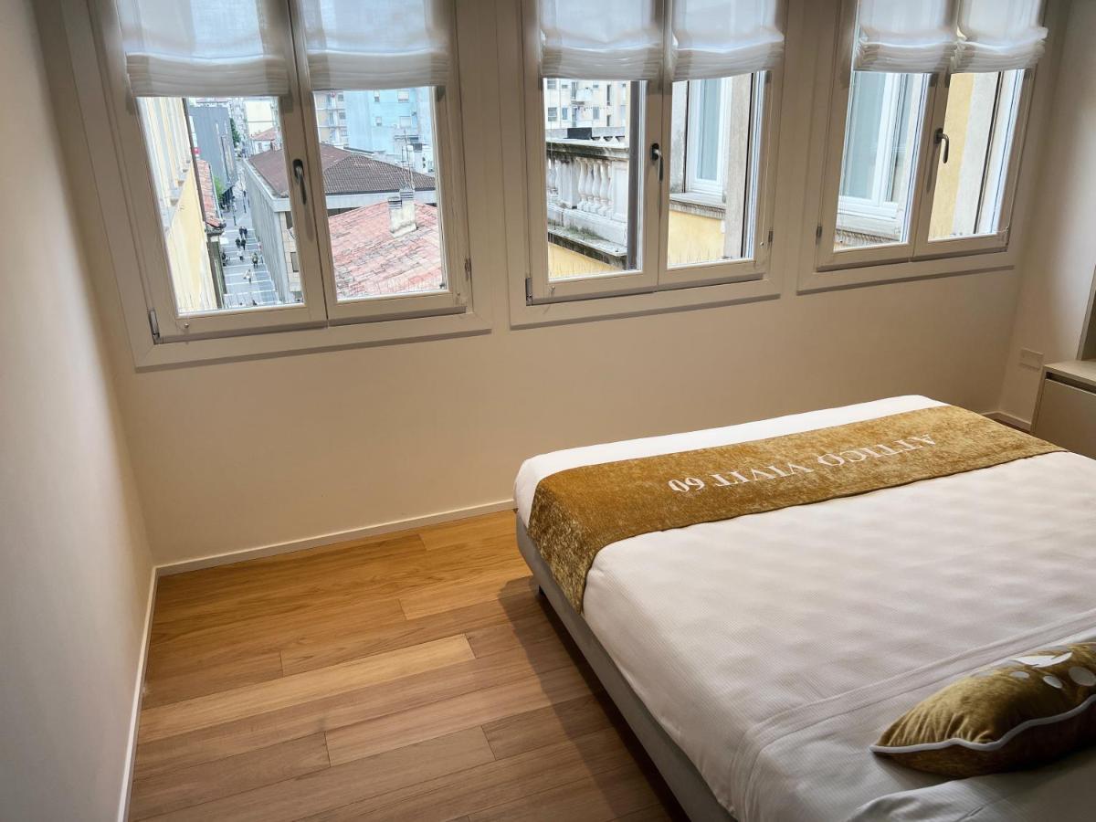 Attico Vivit 60 Apartment Mestre Bagian luar foto
